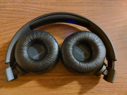 Наушники JBL TUNE 560 BT Black (JBLT560BTBLK) фото от покупателей 7
