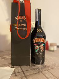 Ликер Baileys Original Лимитированная серия 0.7 л 17% (5011013100156G) фото от покупателей 1