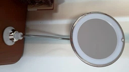 Дзеркало косметологічне з підсвічуванням My Flexible Mirror на гнучкій ніжці десятикратне збільшення 10Х фото від покупців 2