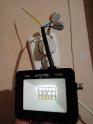 Прожектор светодиодный Bellight 10W 6500K IP65, LED прожектор для улицы, двора, фасада, склада и рекламных щитов фото от покупателей 6
