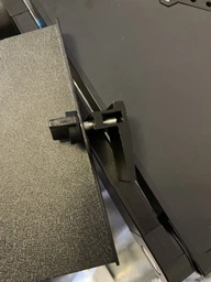Столик для ноутбука 15.6" UFT Freetable-2 с активным охлаждением фото от покупателей 13