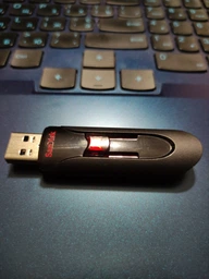 Флеш пам'ять USB SANDISK Cruzer Glide 32GB USB 3.0 Black/Red (SDCZ600-032G-G35) фото від покупців 3