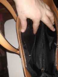 Сумка женская кожаная тоут средняя Regina Notte Tote 01387_m Белый фото от покупателей 2