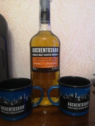 Виски Auchentoshan American Oak 8 лет выдержки 0.7 л 40% + 2 стакана (5010496005316)