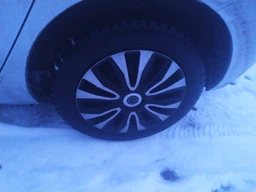 Автомобильные колпаки 4 Racing Avalon Carbon Silver-Black R14 4 шт (с логотипом Nissan) фото от покупателей 2