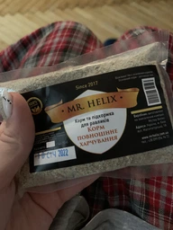Корм для равликів Повноцінне харчування + Вітаміни Містер Хелікс 100г для равликів ахатин (121220) фото від покупців 1