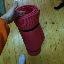 Килимок для йоги EasyFit NBR HIGH-Density 10 мм чорний (йогамат зі спіненого каучуку для фітнесу та пілатесу, мат-каремат спортивний) EF-NK10BK