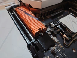 SSD диск Gigabyte Aorus NVMe Gen4 500GB M.2 2280 NVMe PCIe 4.0 x4 3D NAND TLC (GP-ASM2NE6500GTTD) фото от покупателей 11