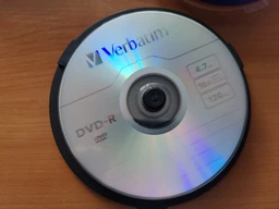 Verbatim DVD-R 4,7 GB 16x Cake 10 шт (43523) фото від покупців 2