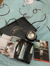 Сухий повнораціонний корм для стерилізованих котів старше 7 років Purina Pro Plan LiveClear для зменшення алергенів на шерсті з індичкою 1.4 кг фото від покупців 9