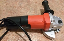 Угловая шлифмашина-болгарка BLACK+DECKER G650 0.65 кВт 115мм фото от покупателей 4