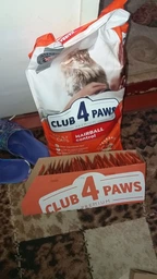 Сухий корм для котів з куркою Club 4 Paws Клуб 4 Лапи для виведення шерсті 2 кг (4820215369428) фото от покупателей 4
