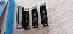 Змінні картриджі для гоління (леза) BIC Flex 3 Hybrid чоловічі (8 шт) (3086123480933) фото від покупців 2