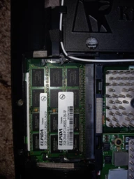 Оперативная память Hynix SODIMM DDR3-1333 4096MB PC3-10600 16Chip (HMT351S6BFR8C-H9) фото от покупателей 17