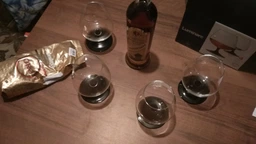 Бренді Тиса Закарпатський 4 роки витримки 0.5 л 40% (4820139280236) фото від покупців 9