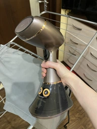 Відпарювач Russell Hobbs компактний Steam Genie Aroma, 1800Вт, 200мл, постійна пара - 32гр, керам. підошва, чорно-коричневий фото от покупателей 8