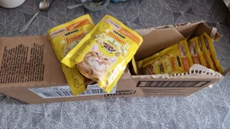 Влажный корм для взрослых кошек Purina Friskies кусочки в подливе с курицей (26х85г) фото от покупателей 14