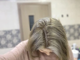 Стойкая крем-краска для волос got2b Metallics M67 Сапфировый Синий 142.5 мл (52336915510) фото от покупателей 11