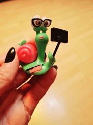 Упаковка натуральных конфет Bob Snail Яблоко-Груша и игрушка 20 г х 16 шт (4820219344933) фото от покупателей 5