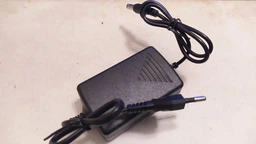 Импульсный блок питания Voltronic 5В 2А (10Вт) штекер 5.5/2.5 шнур питания 1м (VT05020)