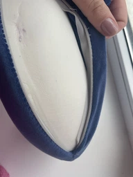 Велюровая дорожная подушка для путешествий Сasablanket с пеной Memory Foam "Однотонная" 30х28х8см Синий фото от покупателей 4