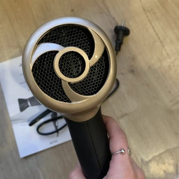 Фен Ardesto Gemini HD-522, 1800-2200Вт, 2 швидкості, 3 темпер. режими , функція Cool Shot, чорний фото от покупателей 7