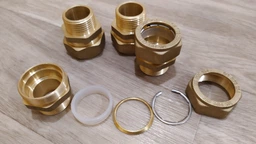 Муфта DISPIPE (BC20) 20х1/2 (M)