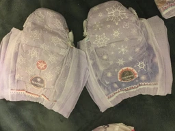Подгузники-трусики Huggies DryNites для девочек 4-7 лет 10 шт. (5029053527581) фото от покупателей 3