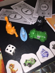 Настольная игра Hasbro Gaming Монополия Моя первая Монополия (A6984) фото от покупателей 5