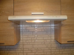 Витяжка PERFELLI PL 610 BL