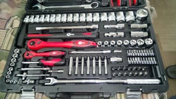 Профессиональный набор инструментов 1/4" & 1/2", 119 ед. INTERTOOL ET-7119 фото от покупателей 4
