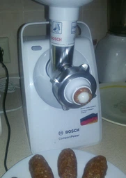 Мясорубка BOSCH MFW3520W фото от покупателей 11
