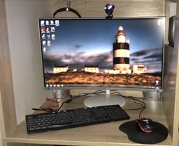 Mонитор 27" Samsung Curved C27H711Q (LC27H711QEIXCI) фото от покупателей 11