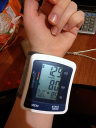 Тонометр LONGEVITA BP-2206 фото від покупців 12