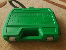 Полупрофессиональный набор инструментов Intertool 1/4", 1/2", 108 предметов (ET-6108SP)