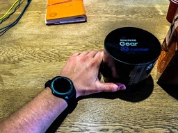 Смарт-часы Samsung Gear S3 Frontier (SM-R760NDAASEK) фото от покупателей 7