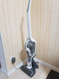 Аккумуляторный пылесос Black+Decker SVFV3250L