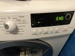 Стиральная машина узкая ZANUSSI ZWSE 7100 VS