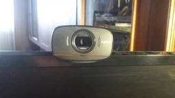 Веб-камера Logitech C525 HD (960-001064) фото от покупателей 1