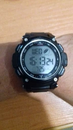 Чоловічий годинник Q&Q M119J001Y