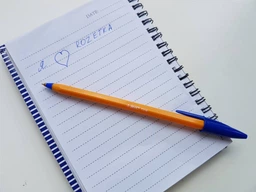 Набор шариковых ручек 20 шт BIC Orange Синий, пишущий узел 0,8мм, толщина линии письма 0.36 мм, Оранжевый корпус  (3086121101113) фото от покупателей 2