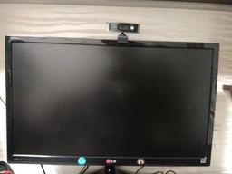 Веб-камера HP HD 4310 (Y2T22AA) фото от покупателей 3