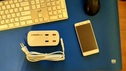 Сетевое зарядное устройство Logan Quad USB Wall Charger 5V 2.6A CHC-4 White