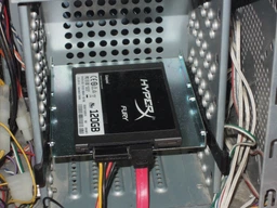 Фрейм-перехідник Kingston для HDD/SSD з 3.5" на 2.5" (SNA-BR2/35)