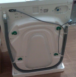 Стиральная машина узкая WHIRLPOOL AWS 63013 фото от покупателей 10