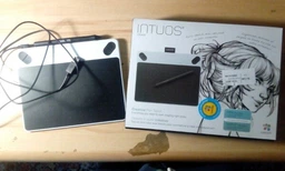 Графический планшет Wacom Intuos Draw Pen S North White (CTL-490DW-N) фото от покупателей 4
