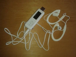 MP3-плеер Transcend T.Sonic 330 8GB Pink фото от покупателей 7