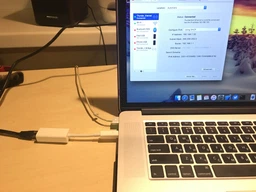 Адаптер Apple Thunderbolt to Gigabit Ethernet (MD463ZM/A) фото від покупців 2