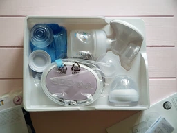 Электронный молокоотсос Philips Avent SCF332/31 фото от покупателей 11