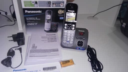Радиотелефон DECT Panasonic KX-TG6821UAB Black